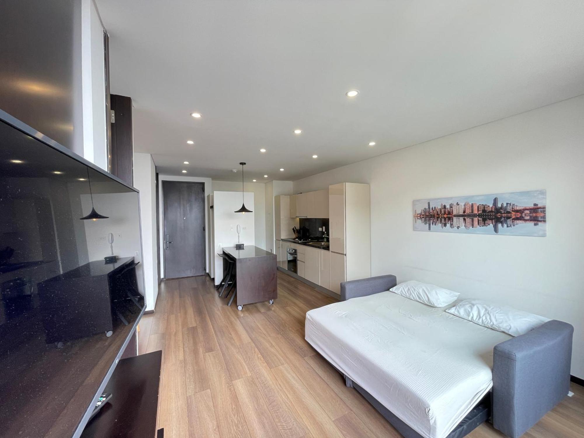 Altitude Living *
